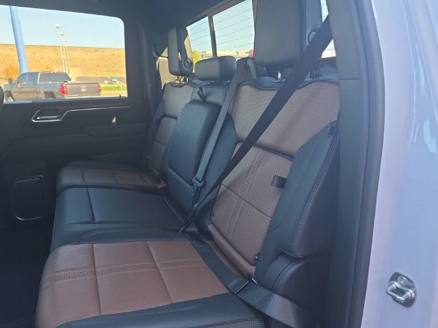 2025 Chevrolet Silverado 3500HD High Country DRW