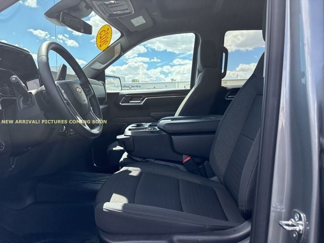 2025 Chevrolet Silverado 1500 LT LT1