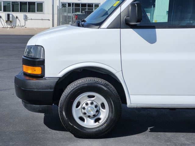 2023 Chevrolet Express 2500 Work Van Cargo