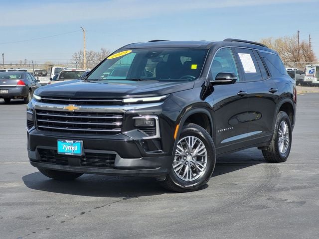 2025 Chevrolet Traverse LT 2LT