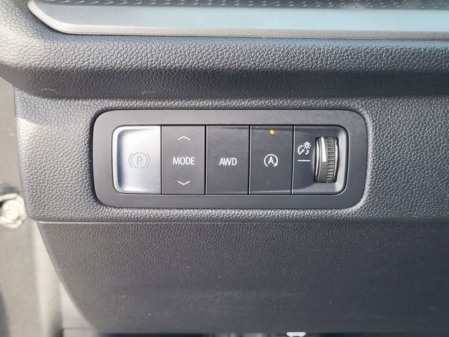 2025 Chevrolet Traverse LT 2LT