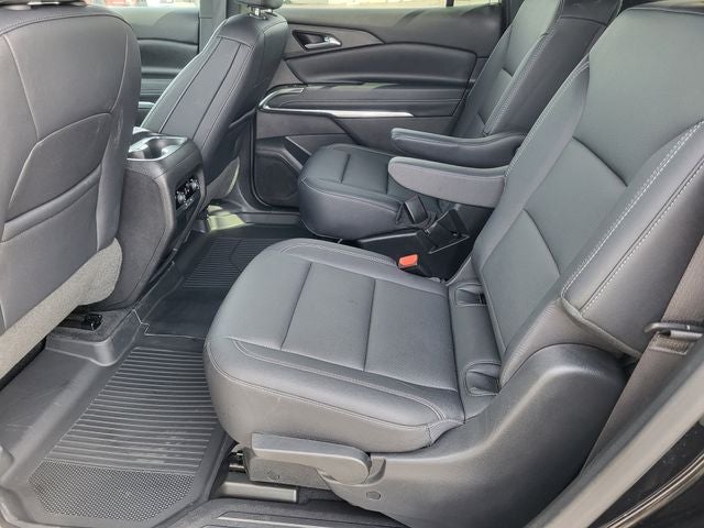 2025 Chevrolet Traverse LT 2LT