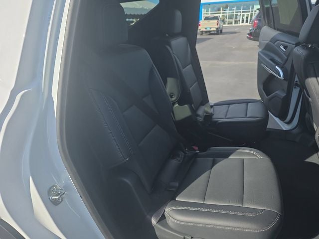 2025 Chevrolet Traverse LT 2LT