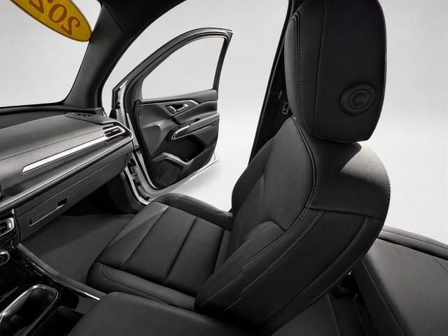 2025 Chevrolet Traverse LT 2LT