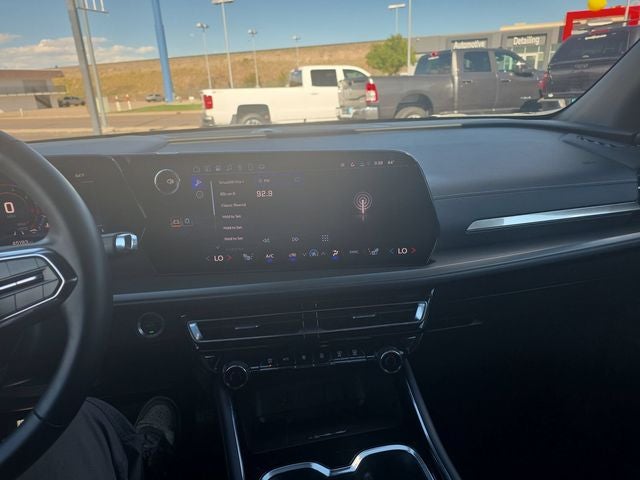2025 Chevrolet Traverse LT 2LT