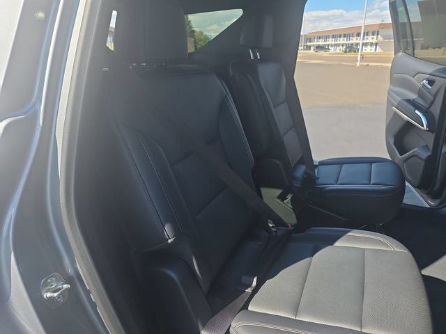 2025 Chevrolet Traverse LT 2LT