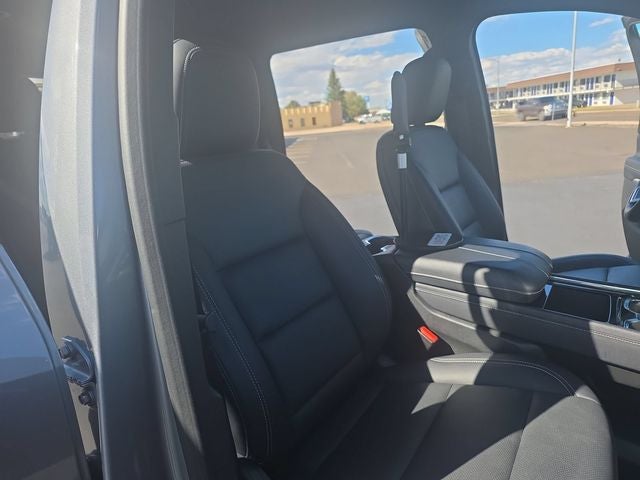 2025 Chevrolet Traverse LT 2LT