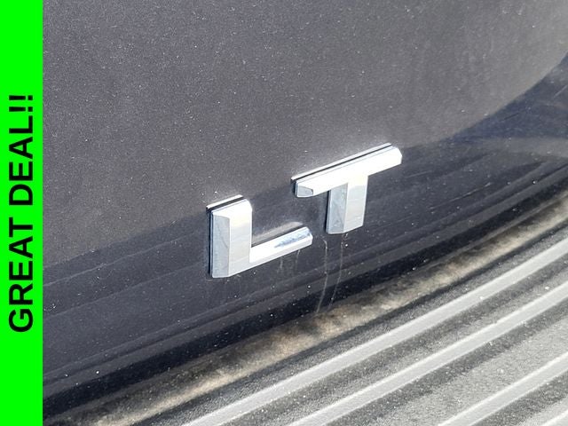 2025 Chevrolet Suburban LT