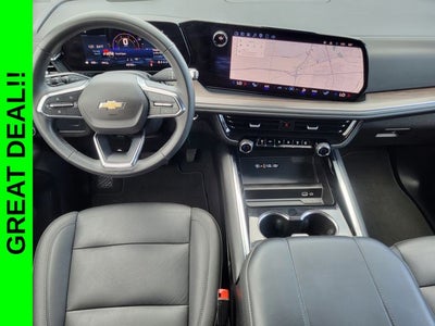 2025 Chevrolet Suburban LT