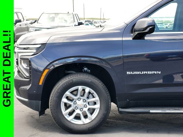 2025 Chevrolet Suburban LT