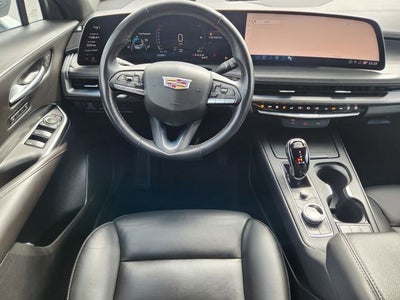 2025 Cadillac XT4 Premium Luxury
