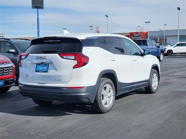 2024 GMC Terrain SLE