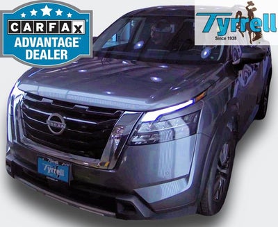 2025 Nissan Pathfinder SL