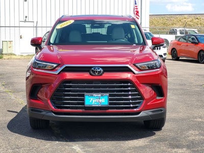 2025 Toyota Grand Highlander XLE