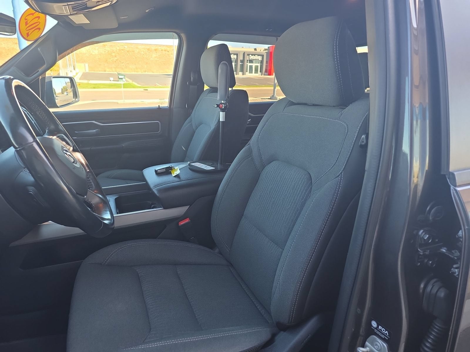 2023 RAM 1500 Big Horn Crew Cab 4x4 6'4" Box