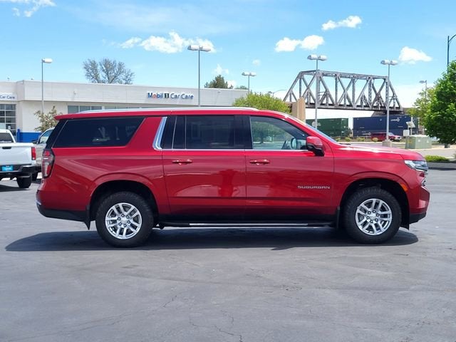 2021 Chevrolet Suburban LT