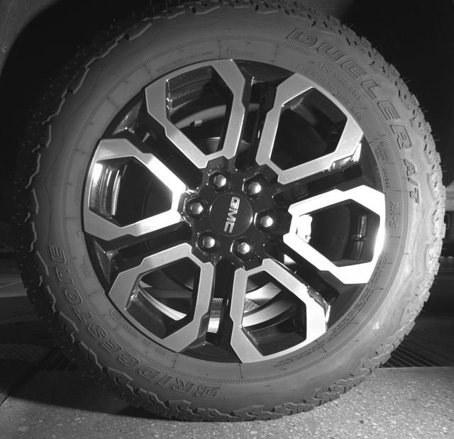 2025 GMC Canyon AT4