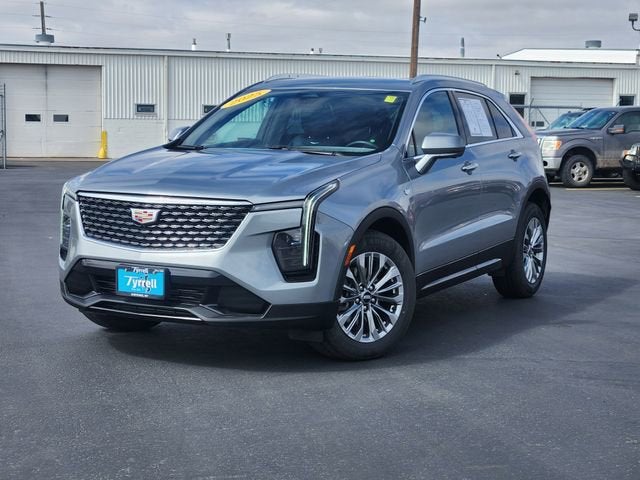 2025 Cadillac XT4 Premium Luxury