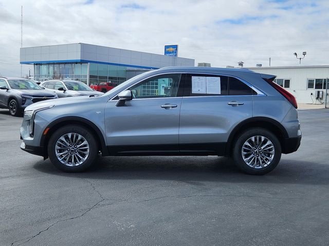 2025 Cadillac XT4 Premium Luxury