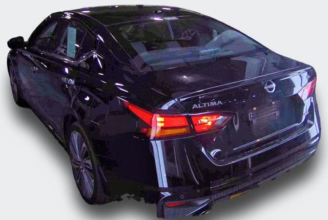 2025 Nissan Altima SL AWD