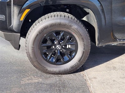 2024 Nissan Frontier SV