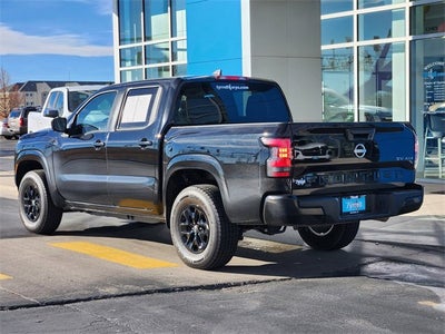 2024 Nissan Frontier SV