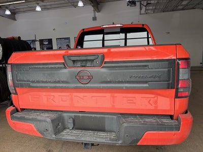 2025 Nissan Frontier Crew Cab PRO-4X 4x4