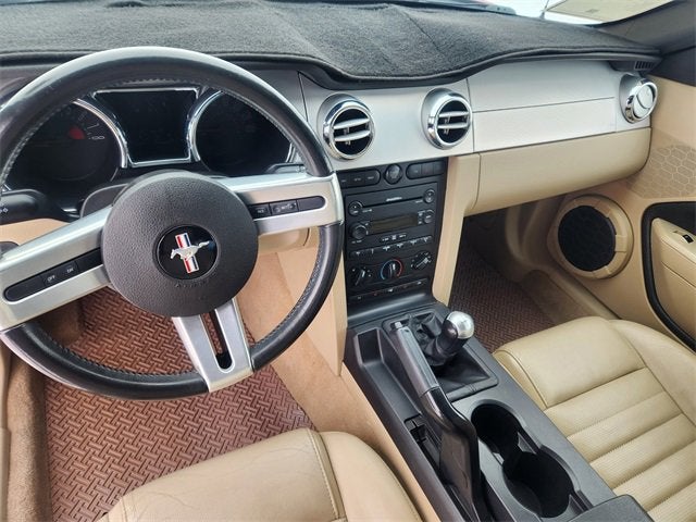 2007 Ford Mustang GT Deluxe