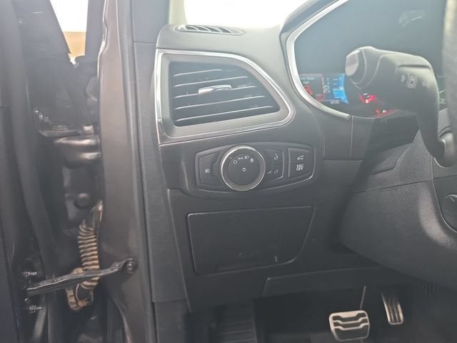 2020 Ford Edge ST