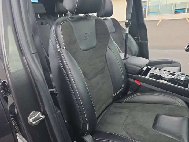 2020 Ford Edge ST
