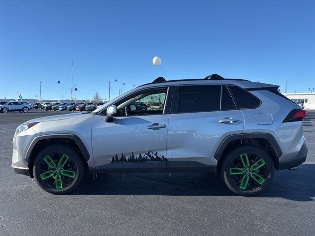 2020 Toyota RAV4 XLE Premium