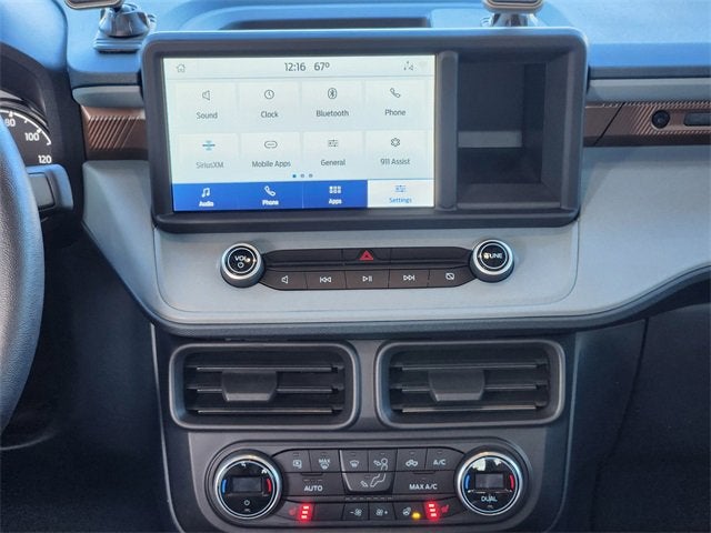 2022 Ford Maverick XL