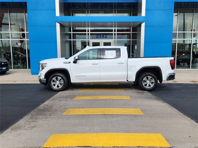 2025 GMC Sierra 1500 SLT