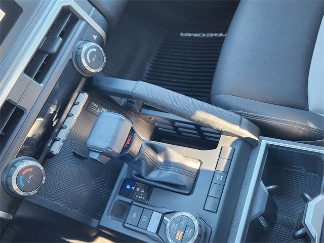 2024 Toyota Tacoma 4WD SR5
