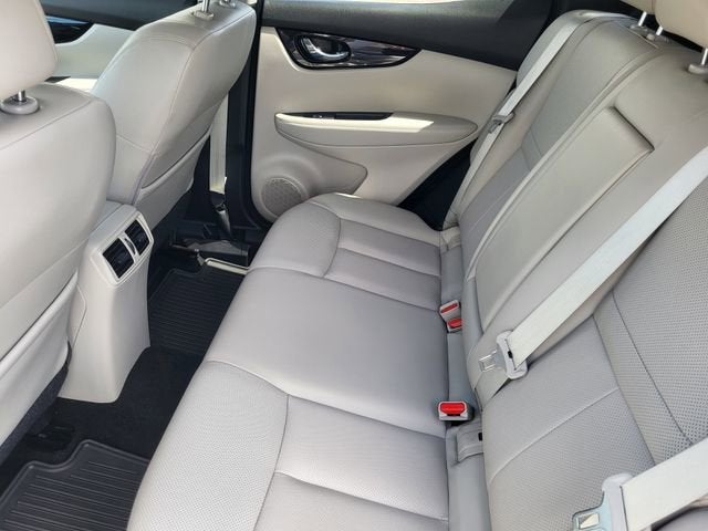 2022 Nissan Rogue Sport SL AWD Xtronic CVT