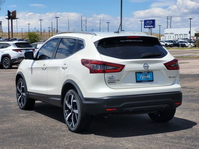 2022 Nissan Rogue Sport SL AWD Xtronic CVT
