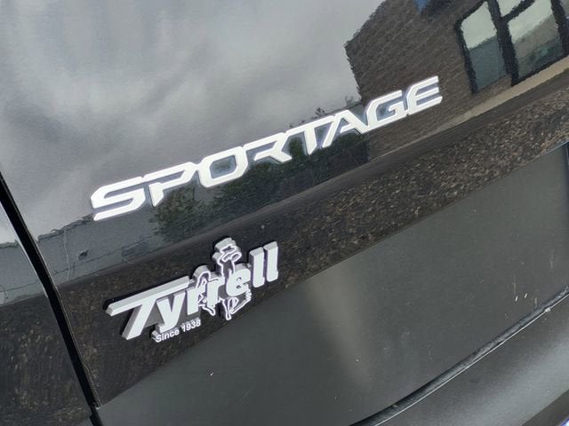 2023 Kia Sportage Hybrid LX