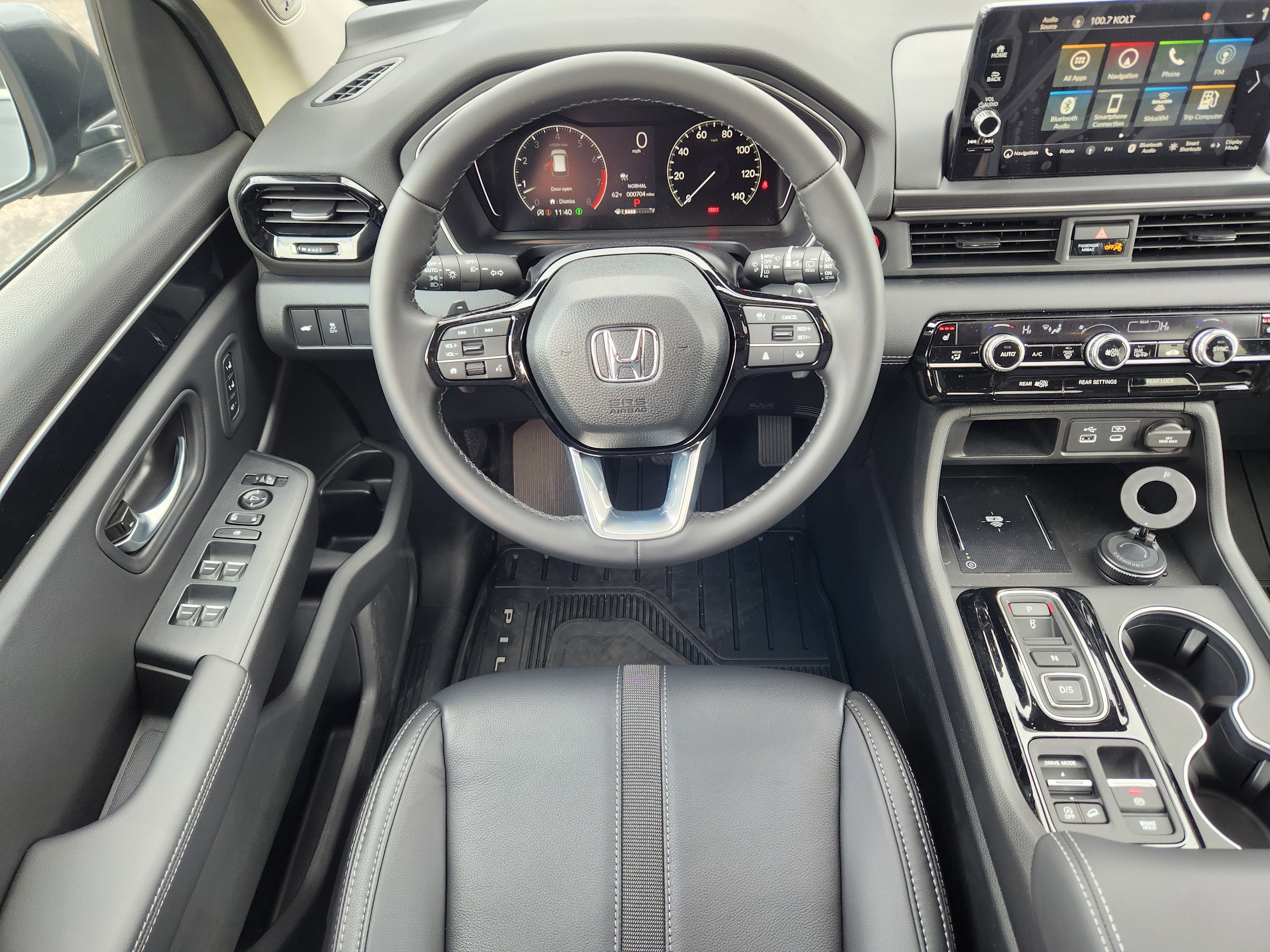 2025 Honda Pilot AWD TRG