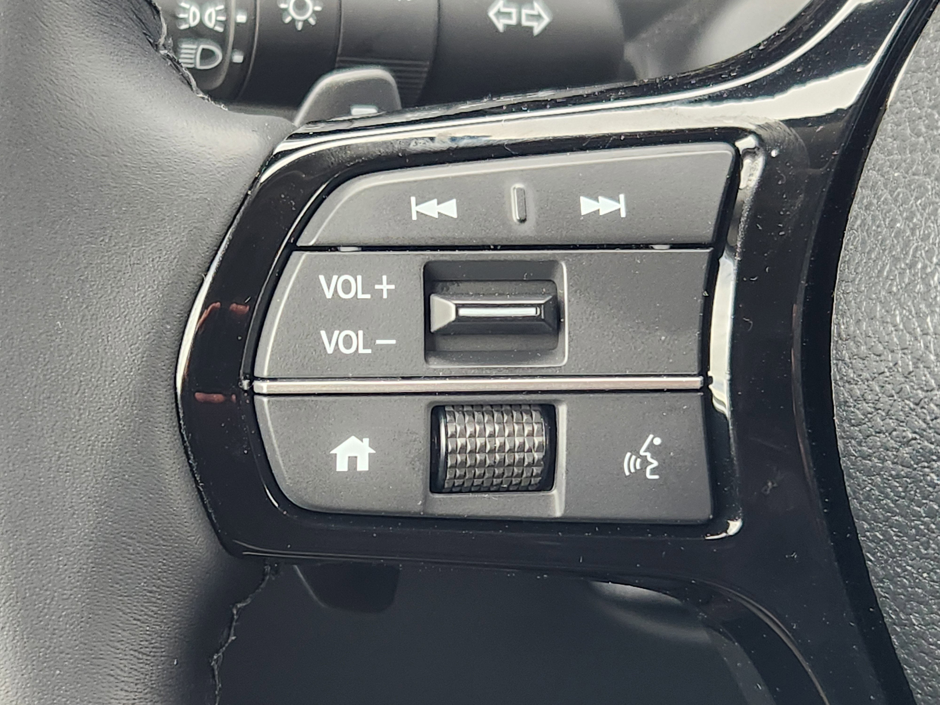 2025 Honda Pilot AWD TRG